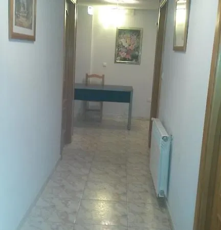 Residencia Taray Πανσιόν *