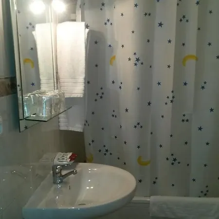 Πανσιόν Residencia Taray *