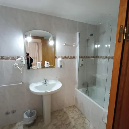 Πανσιόν Residencia Taray