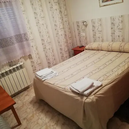 Πανσιόν Residencia Taray *